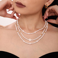 Daisy Pearl-Look Beaded Necklace