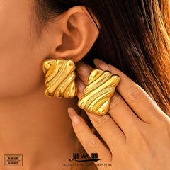 Sculptural Ripple Rectangle Stud Earrings