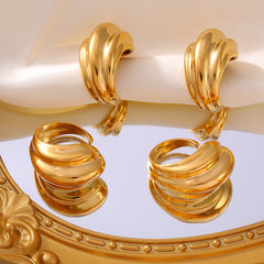 18K Gold-Plated Ribbed Sculptural Open Ring
