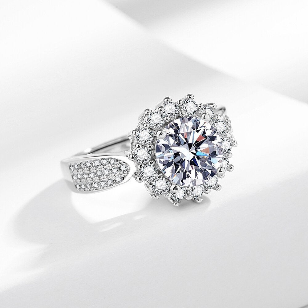 Lumière Charm Ring product detail