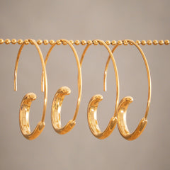 Minimal Curved Open Hoop Earrings