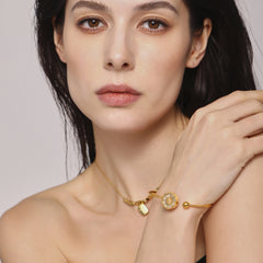 Shell Accent Daisy Open Cuff