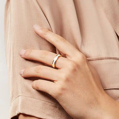 Daphne Vintage-Inspired Enamel Adjustable Ring
