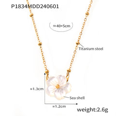 White Shell Flower Pendant Necklace