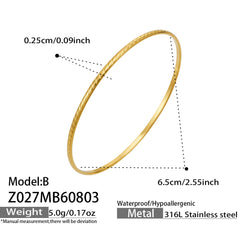 18K Gold-Plated Smooth or Diagonal Texture Bangle