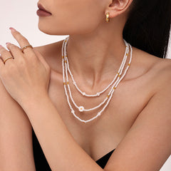 Daisy Pearl-Look Beaded Necklace