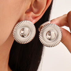 Radiating Round Disc Stud Earrings