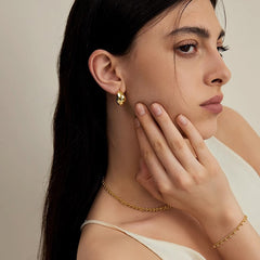 Marielle Minimalist Stud Earrings