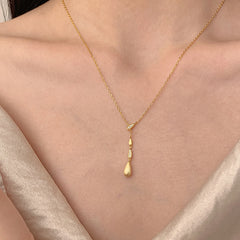 Camille Vintage-Inspired Pavé Teardrop Choker Necklace