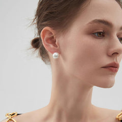 Daphne Vintage-Inspired Pearl Stud Earrings No. 358907