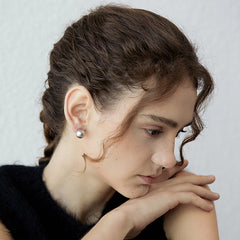 Daphne Vintage-Inspired Pearl Stud Earrings