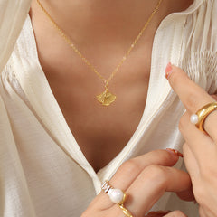 Pleated Fan Pendant Necklace