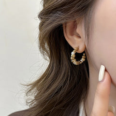 Daphne Pearl Stud Earrings No. 528507