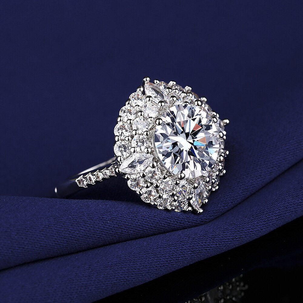 Lumière Charm Ring product detail
