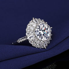 Lumière Charm Ring product detail