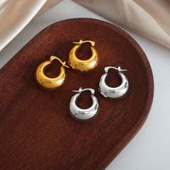 Polished Wide Oval Hoop Earrings