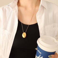 Oval Disc Pendant Necklace