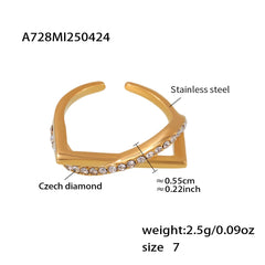 Shell Pearl-Look and Sparkling Open Ring Designs