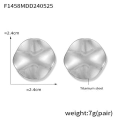 Rippled Round Statement Stud Earrings