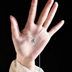 Daphne Dainty Necklace