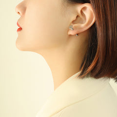 Screw-Motif Stud Earrings