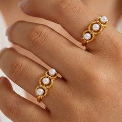 18K Gold-Plated Shell Pearl-Look Open Ring
