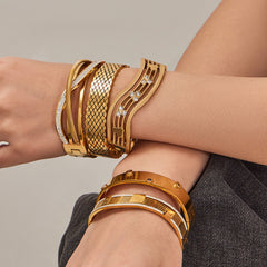 18K Gold-Plated Geometric Clasp Bracelets
