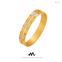Sparkling Star Detail Bangle Bracelet