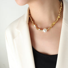 Irregular Pearl-Look Bead Necklace