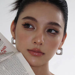 Daphne Dainty Square Stud Earrings