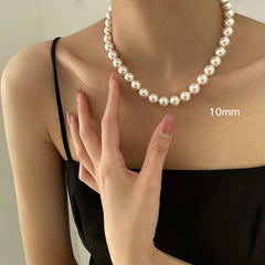 Marielle Vintage-Inspired Pearl Knot Choker Necklace