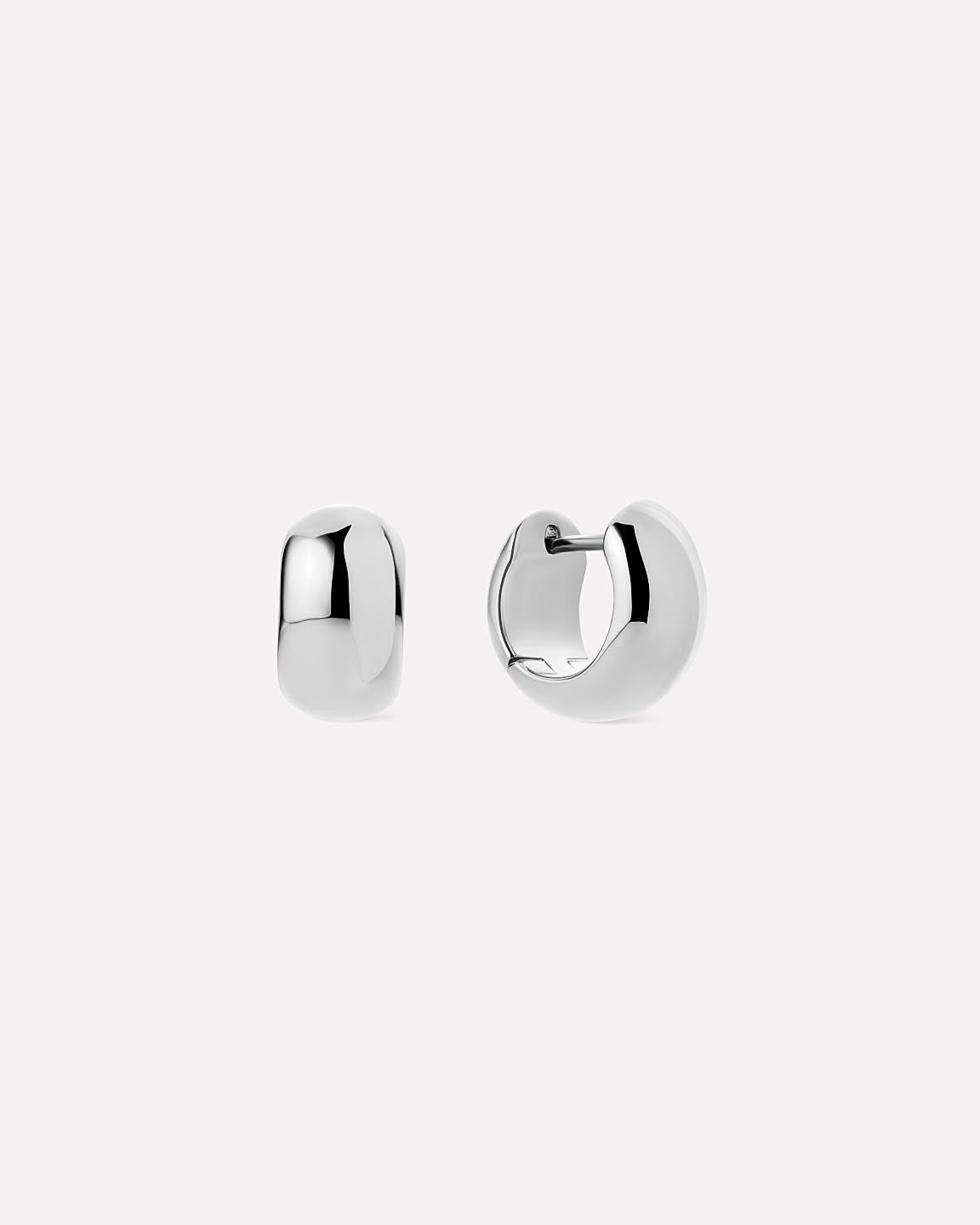 Ana Luisa Giulia Hoop Earrings
