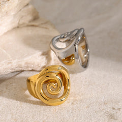 18K Spiral Statement Ring