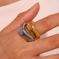 18K Textured Square Ring
