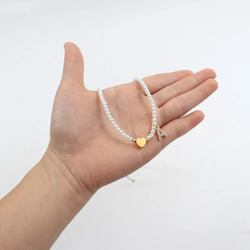 Dainty Beaded Heart Initial Necklace - Veinci