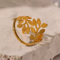 Elegant Floral Wrap Wring
