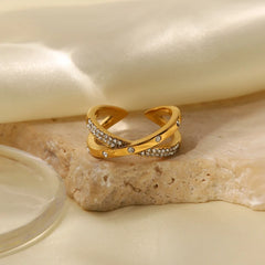 18K Intersect Diamond Accented Ring