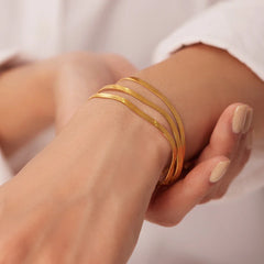 18K Triple Layered Herringbone Bracelet