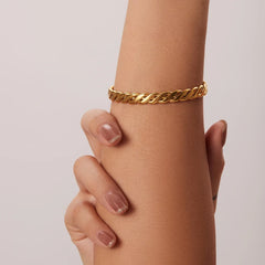 18K Chunky Gold Woven Bangle Bracelet