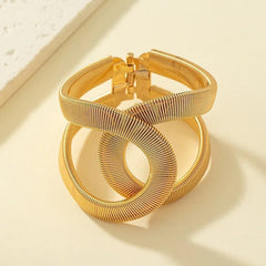 Chunky Spiral Cuff Bracelet - Veinci