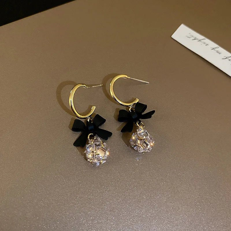 Dainty Bow Diamond Dangle Earrings - Veinci