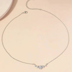 Dainty Diamond Floral Petals Necklace - Veinci