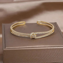 Diamond Knot Cuff Bracelet - Veinci
