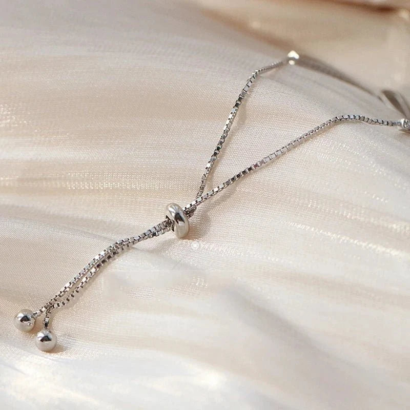Elegant Diamond Bow Bracelet - Veinci