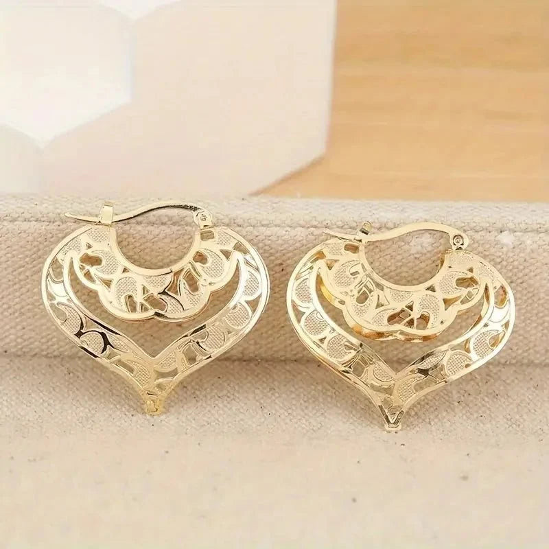 Intricate Open Heart Golden Earrings - Veinci