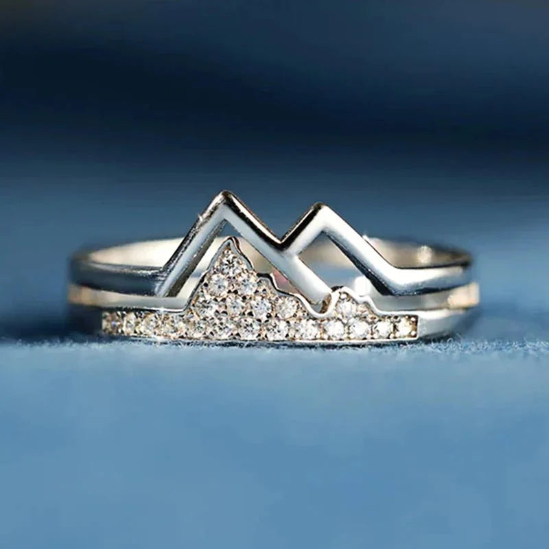 Sentimental Peaks and Valleys Ring - Veinci