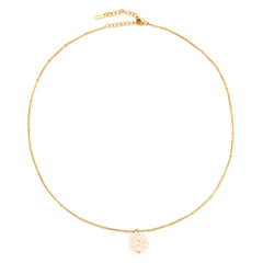 Tiny Pearls Necklace