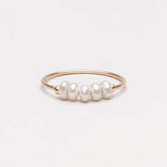 Mini Pearls Ring
