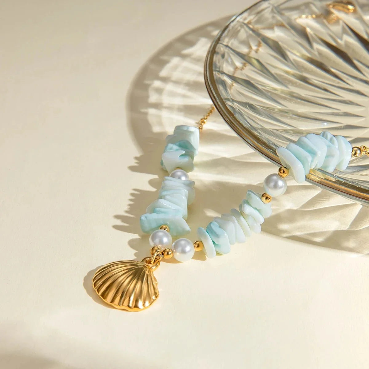 18k Boho Oceanic Sea Shell Necklaces - Veinci