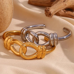 18k Chunky Buckle Open Bangle Bracelet - Veinci